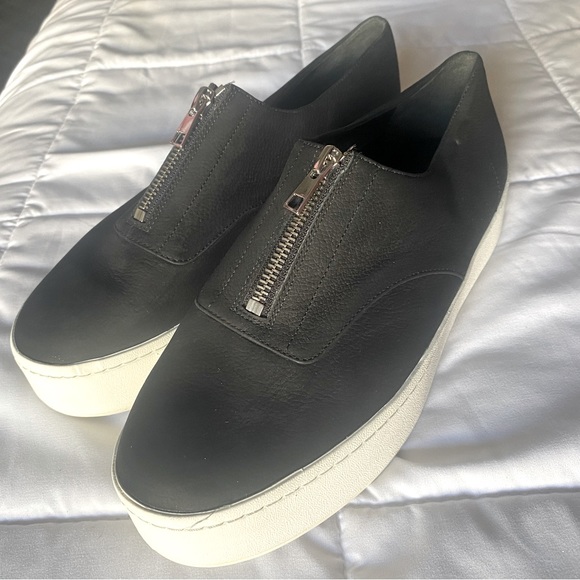 Vince Warner Zip Front Sneakers - Picture 1 of 6
